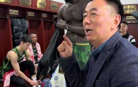 好老板！同曦老板盛赞球队表现 连续第2场给球队加赢球奖?️