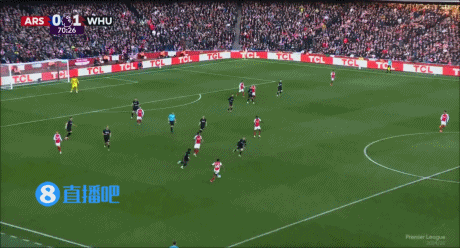 阿森纳球员本赛季英超吃到5张红牌,所有球队中最多