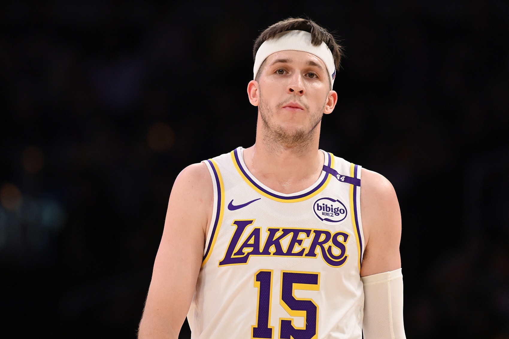 NBA第十期红黑榜:树挪死人挪活 交易后几家欢喜几家愁